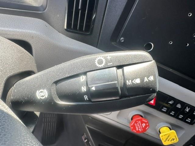 2022 Freightliner Cascadia-12