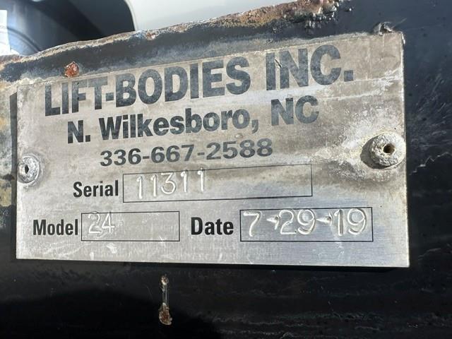 2020 Freightliner Business Class M2 106-5