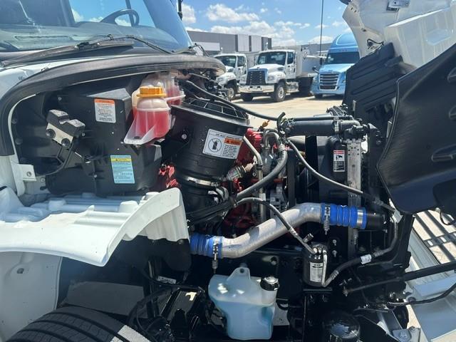 2020 Freightliner Business Class M2 106-7