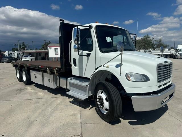 2020 Freightliner Business Class M2 106-14