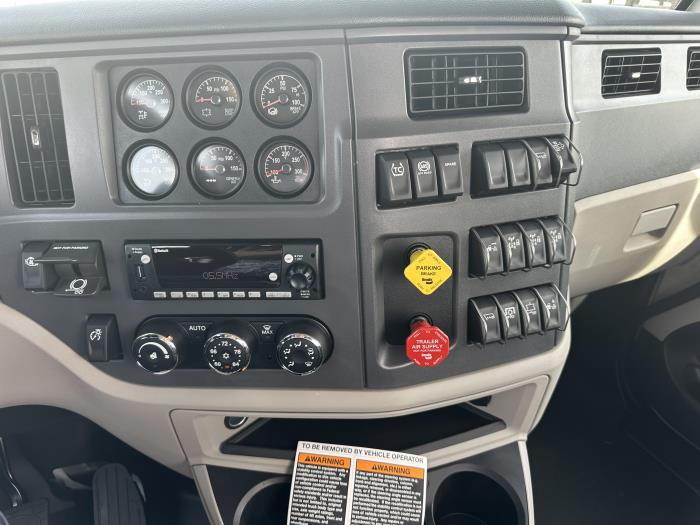 2027 Peterbilt 567-11