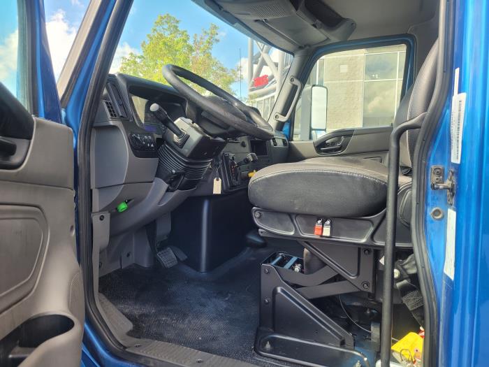 2021 International MV607-9