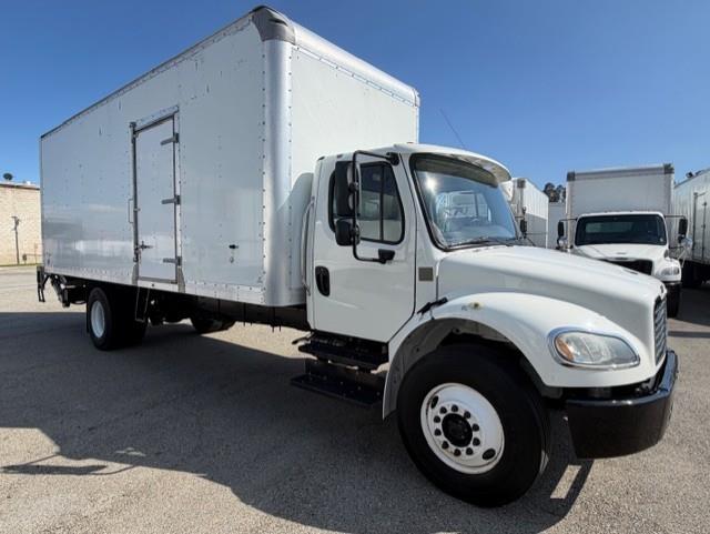 2019 Freightliner Business Class M2 106-1