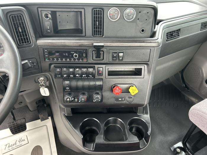 2023 International LT625-12