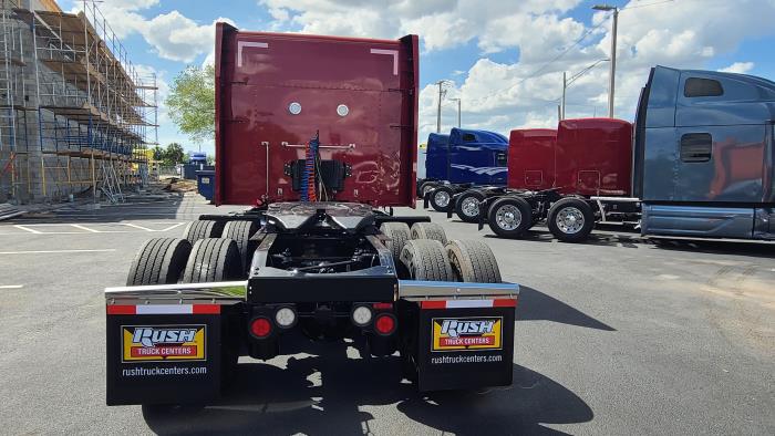 2022 Peterbilt 579-5