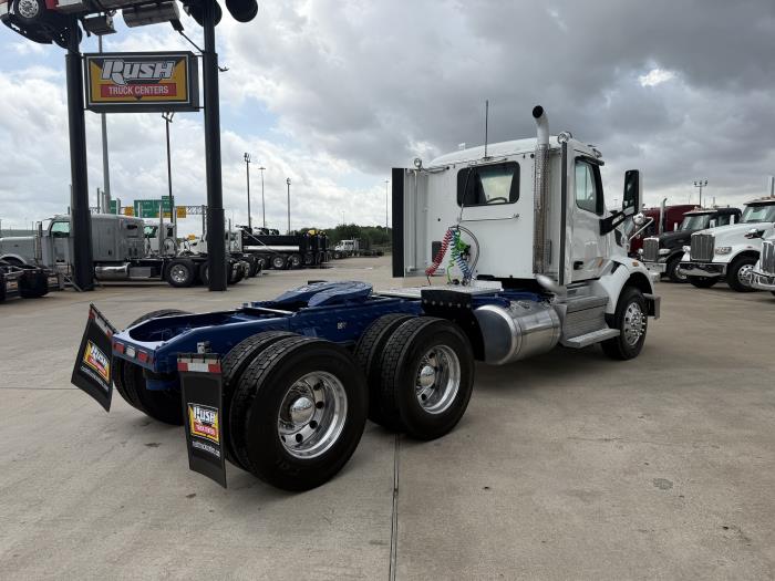 2019 Peterbilt 567-4
