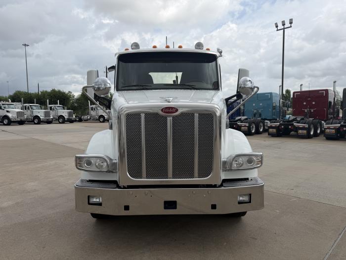 2019 Peterbilt 567-7