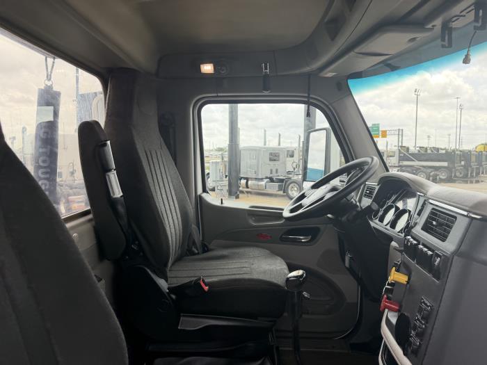 2019 Peterbilt 567-22