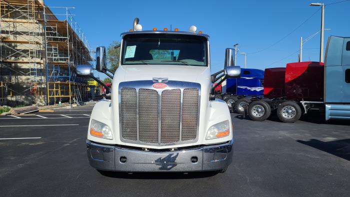 2020 Peterbilt 579-1