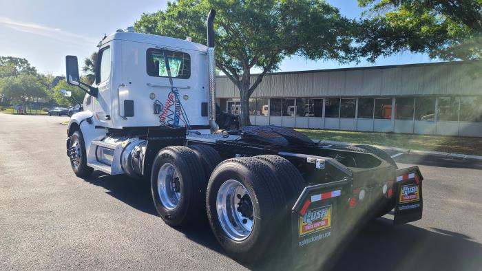2020 Peterbilt 579-3