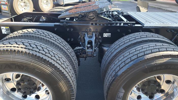 2020 Peterbilt 579-6