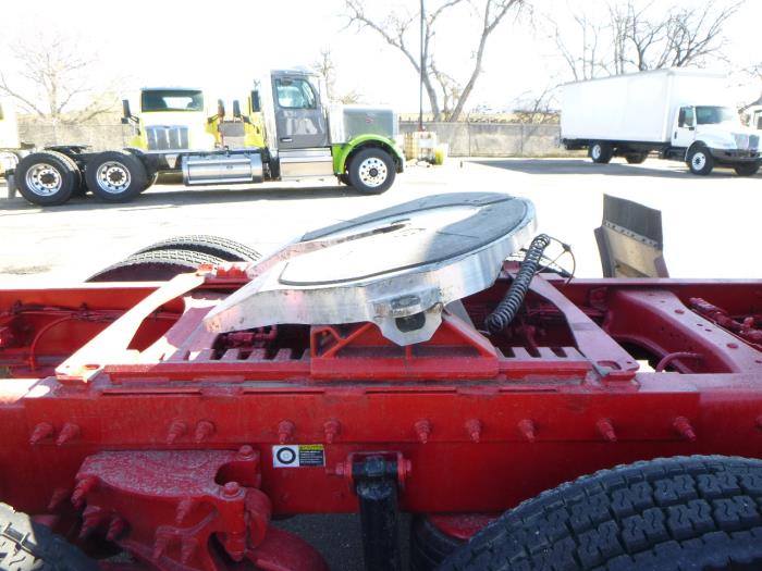 2023 Peterbilt 567-8