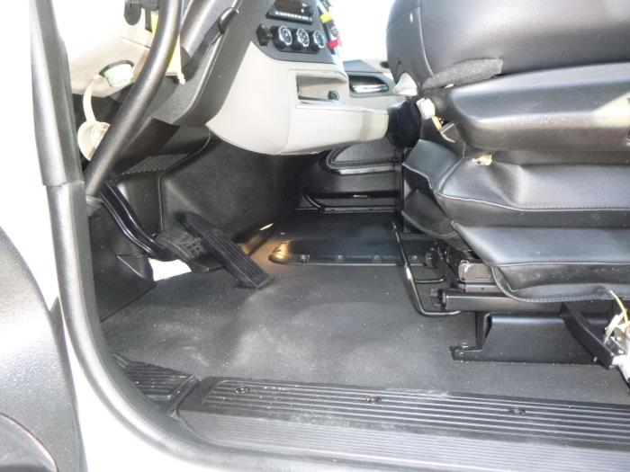 2023 Peterbilt 567-15