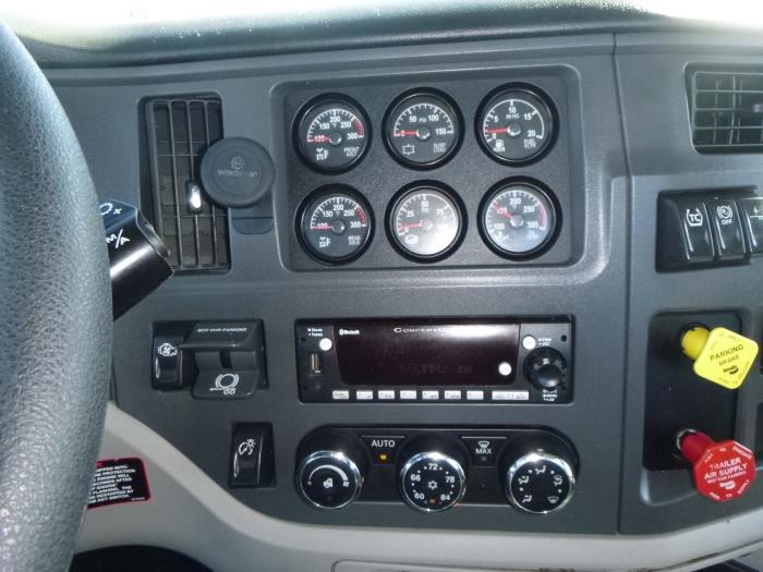 2023 Peterbilt 567-20