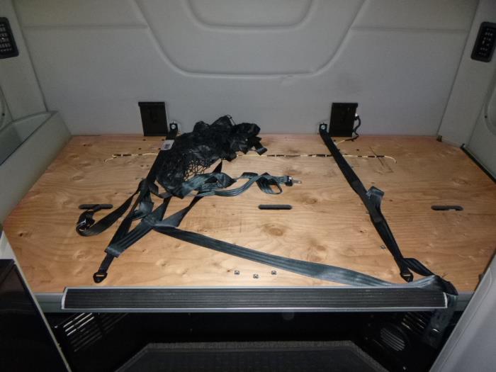 2021 Peterbilt 579-28