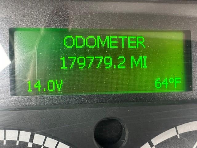 2018 Freightliner Business Class M2 106-5