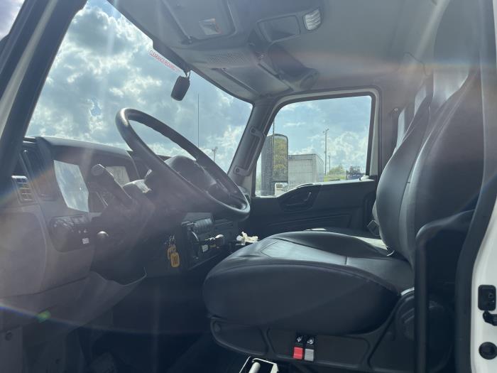 2022 International MV607-9