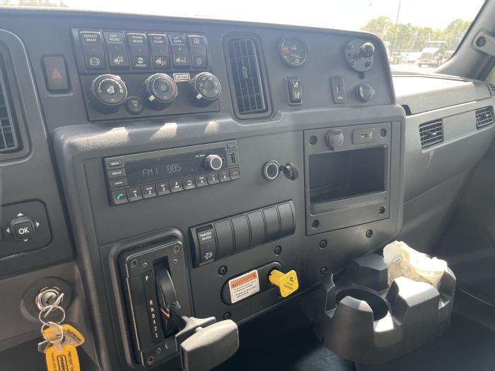 2022 International MV607-12