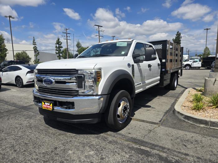 2019 Ford F-550-1