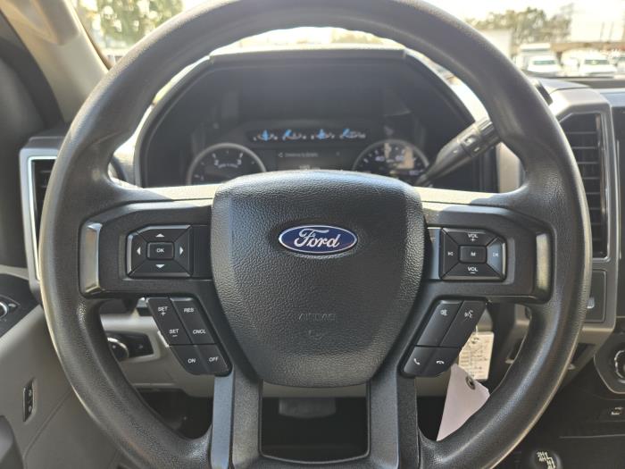2019 Ford F-550-14