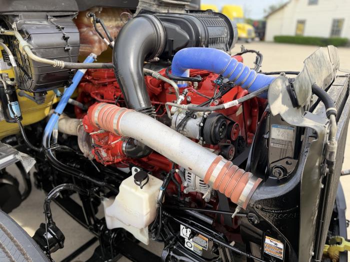 2022 Peterbilt 579-22