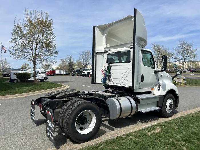 2025 International LT625-5