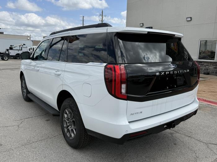 2026 Ford Expedition-4