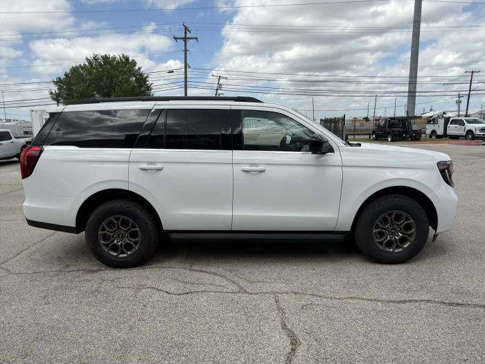 2026 Ford Expedition-7