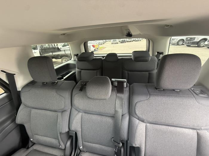 2026 Ford Expedition-16