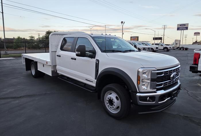 2026 Ford F-550-3