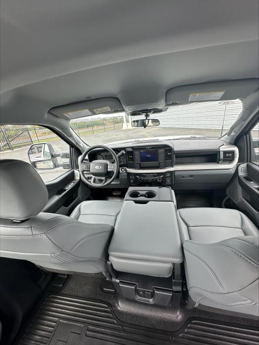 2026 Ford F-250-11