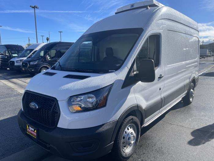 2026 Ford Transit-350-2