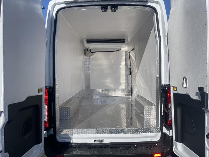 2026 Ford Transit-350-5