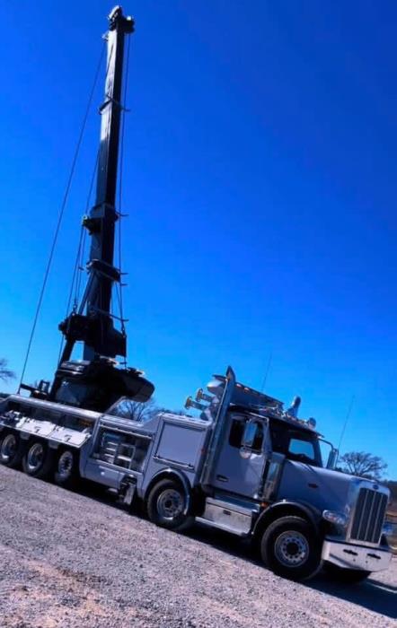 2025 Peterbilt 589-11