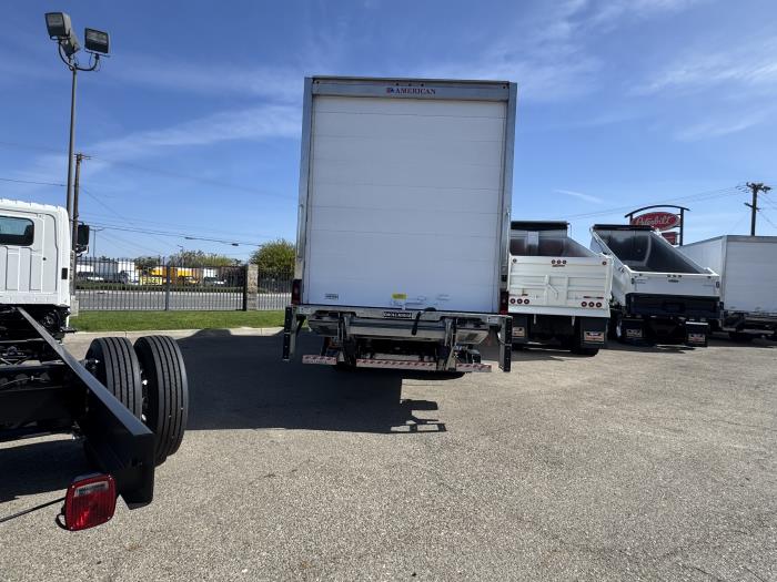 2026 Hino L6 - image 5