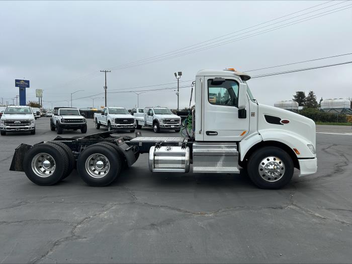 2019 Peterbilt 579-2