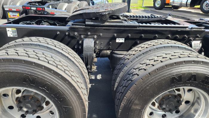 2020 Peterbilt 567-7