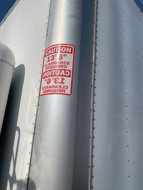 2020 Peterbilt 337-4