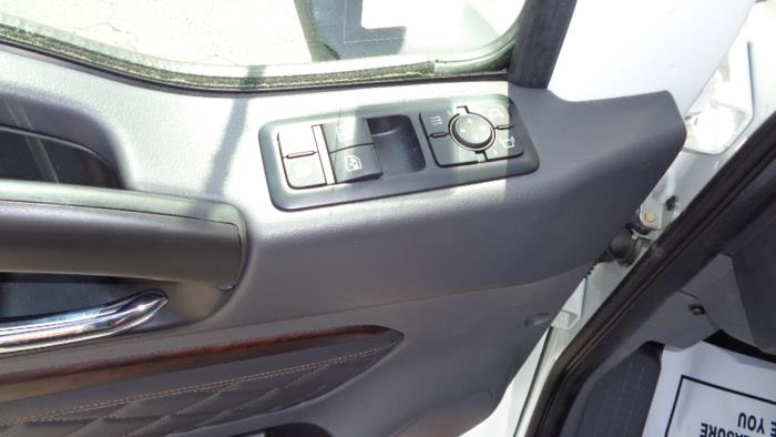 2026 International LT - image 15