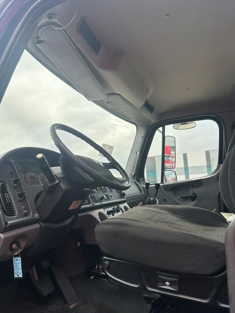 2016 Freightliner MT45-2