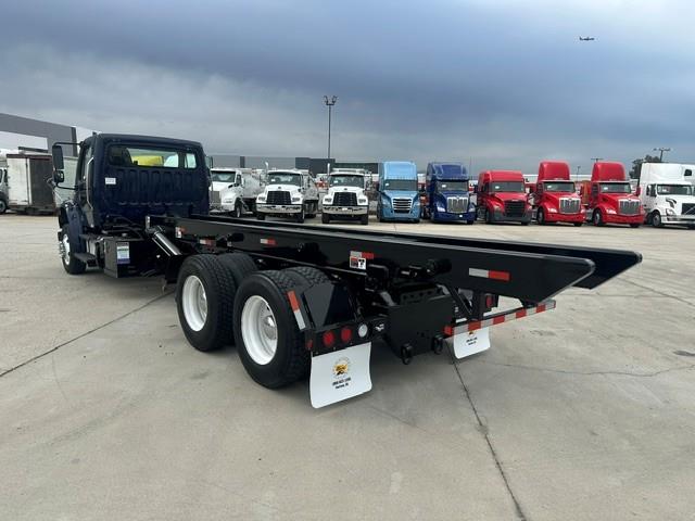 2016 Freightliner MT45-12