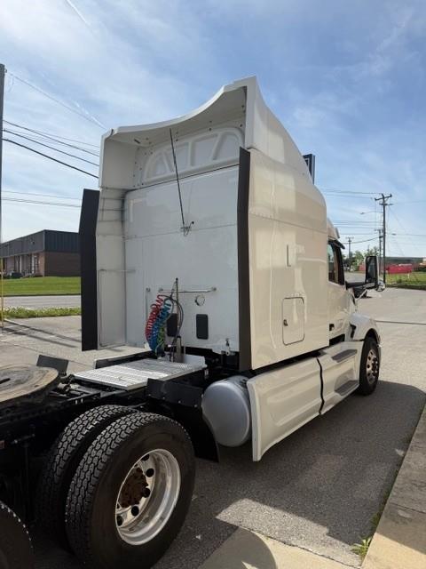 2023 Peterbilt 579-6