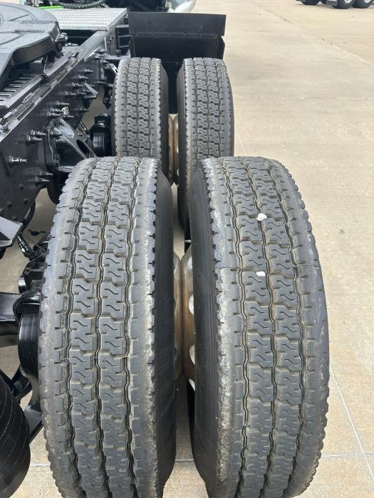 2021 Peterbilt 579-12