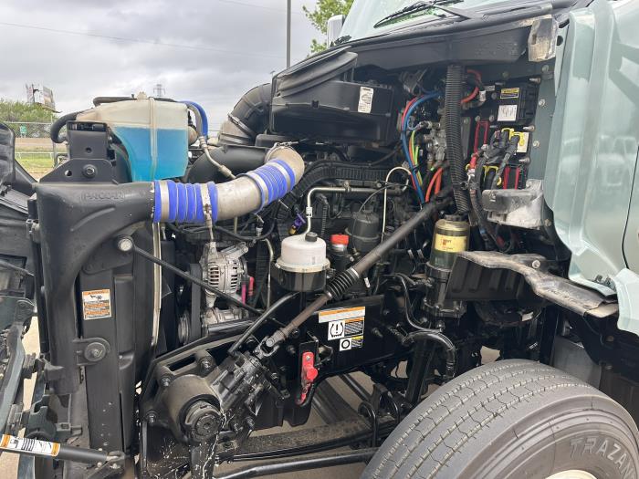 2021 Peterbilt 579-9