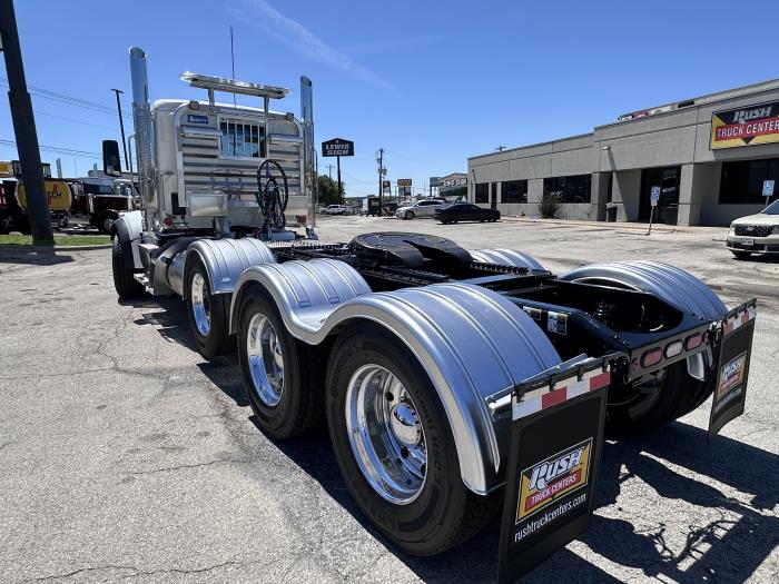 2027 Peterbilt 567 - image 5