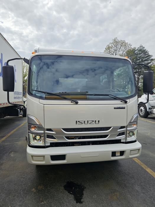 2027 Isuzu NPR-HD-2