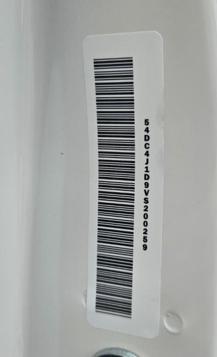 2027 Isuzu NPR-HD-14