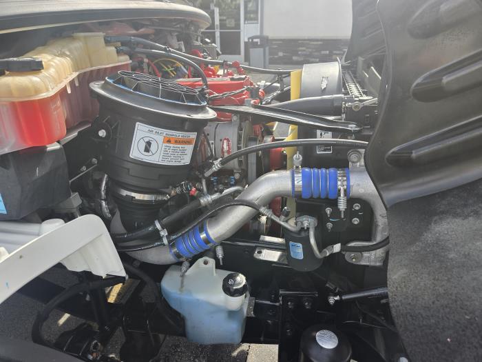 2018 Freightliner Business Class M2 106-10