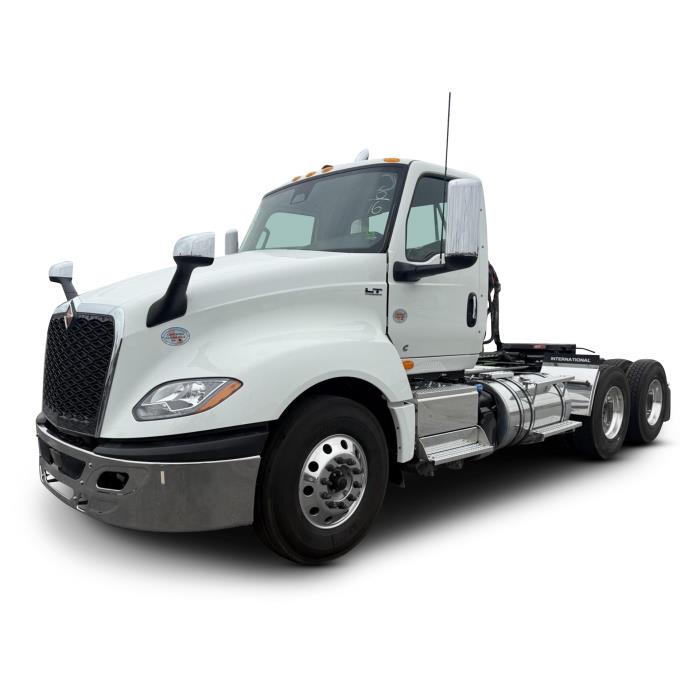 2026 International LT - image 2
