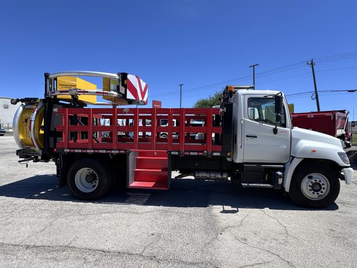 2026 Hino L6 - image 9